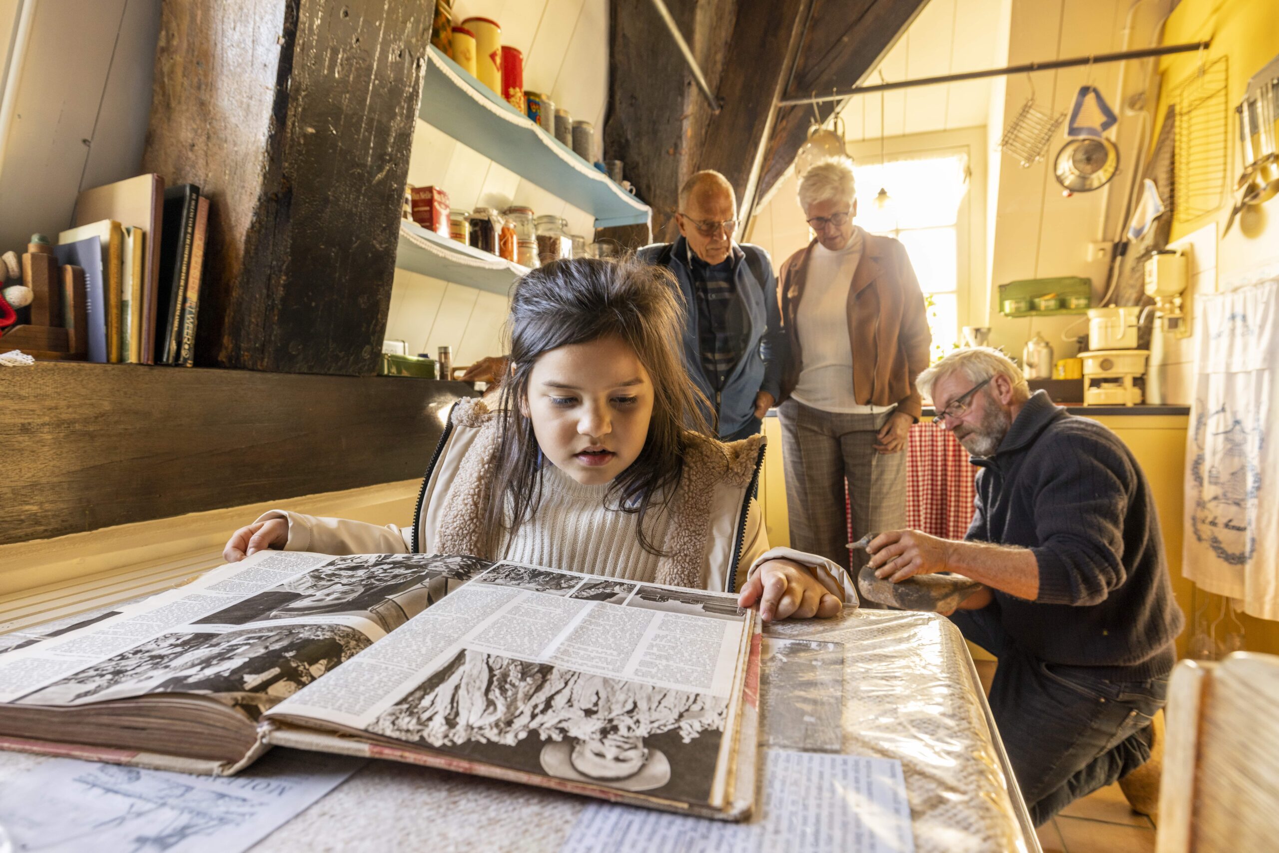 Kind boek lezen Museummolen Blokweer 