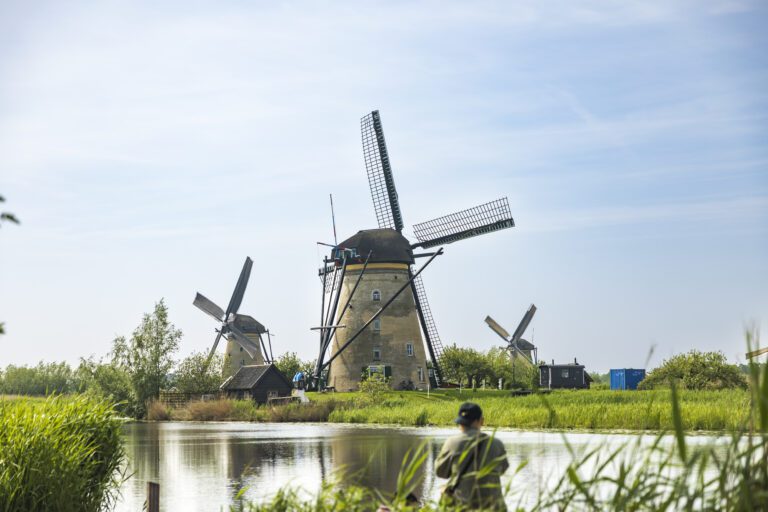 https://kinderdijk.com/wp-content/uploads/2024/05/20240511-Kinderdijk-Molendagen_039-scaled.jpg